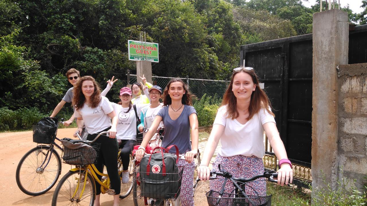Priyanna Guest, Forest View Polonnaruwa Buitenkant foto