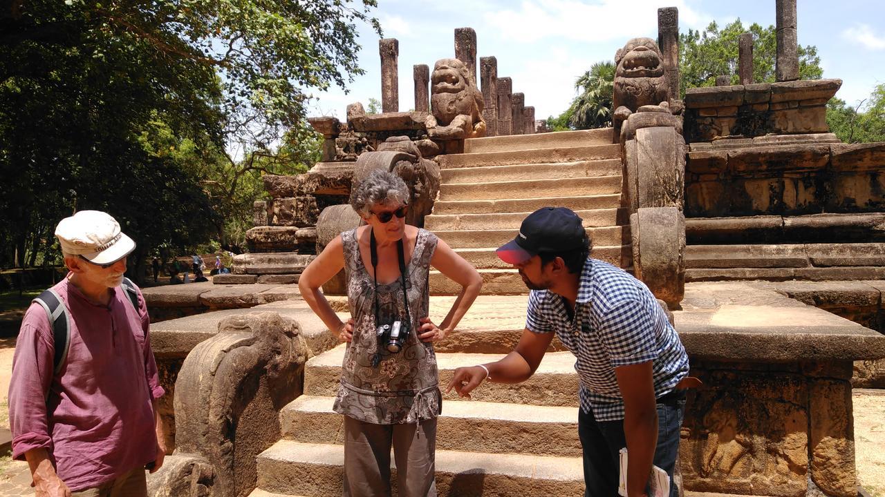 Priyanna Guest, Forest View Polonnaruwa Buitenkant foto